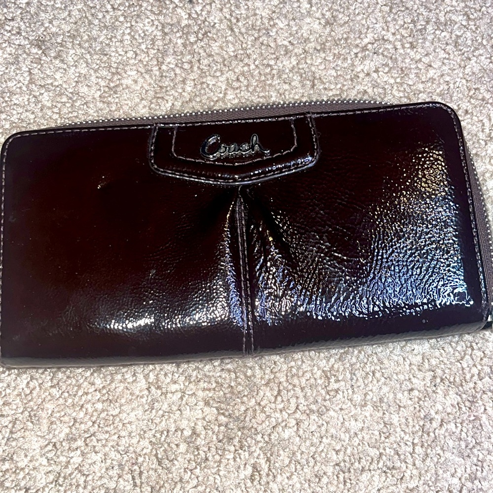 Coach chocolate brown wallet used good condition women leather
